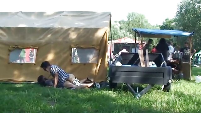 finden Bruder porno hart kostenlos und Schwester aufwachen ficken